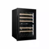 DUNAVOX DVP-44.120DB-2 vitrina za vino Unutrašnjost vinskog ormara Dunavox DVP-44.120DB sa drvenim policama