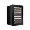 DUNAVOX DXB-42.100DB vitrina za vino (13) Unutrašnjost vitrinskog ormara za vino Dunavox DXB-42.100DB sa drvenim policama