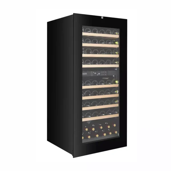 DUNAVOX DXB-65.154DB vinski ormar (2) Unutrašnjost vinskog ormara Dunavox DXB-65.154DB sa drvenim policama